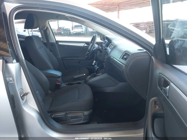 3VWD17AJ7FM202030 Volkswagen 1.8t