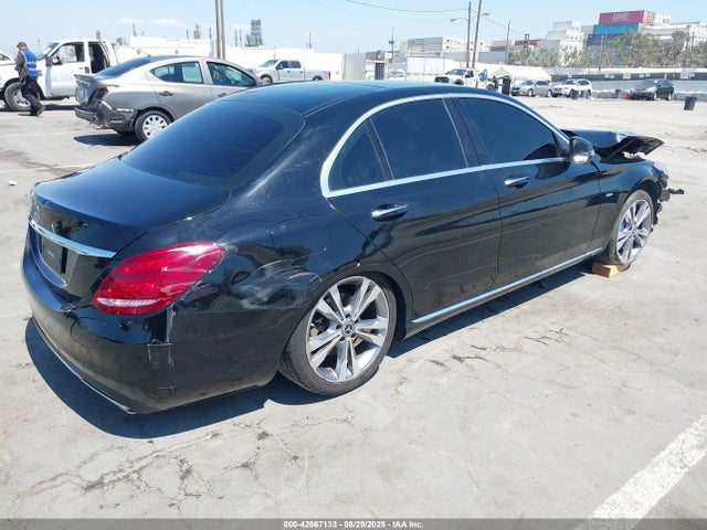 55SWF4HB9HU224787 Mercedes-Benz C-Class