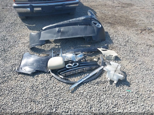 JN8CS1MW8EM412439 Infiniti QX70