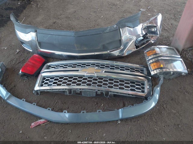 1GCRCREC8FZ428960 Chevrolet l83 - vvt, active fuel management, aluminum