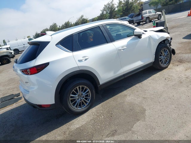 Mazda py 2017 JM3KFABL6H0215003 Image 4