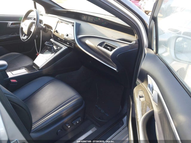 Toyota 4jm 2017 JTDBVRBD0HA001931 Image 5