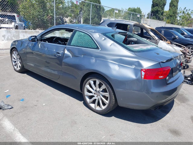 2014 AUDI A5 WAULFAFR9EA069811 Photo 2