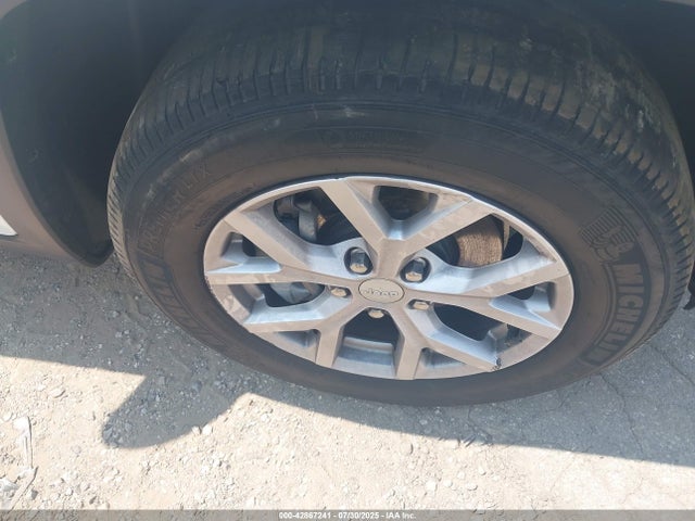 1C4RJHBG2N8524272 Jeep 2022