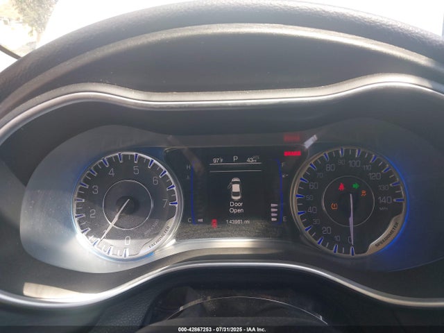 1C3CCCAB7FN562340 Chrysler 200 Limited