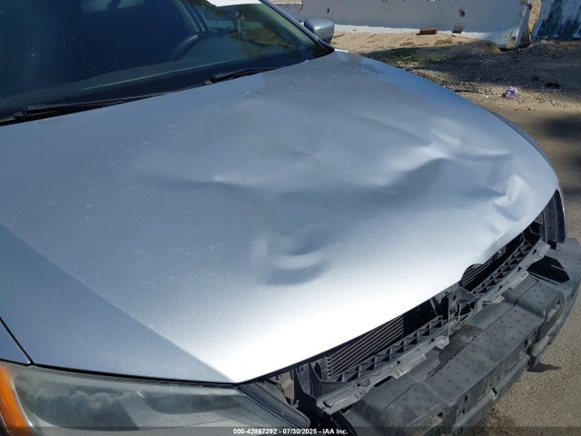 3VWD17AJ6EM239990 Volkswagen 2014