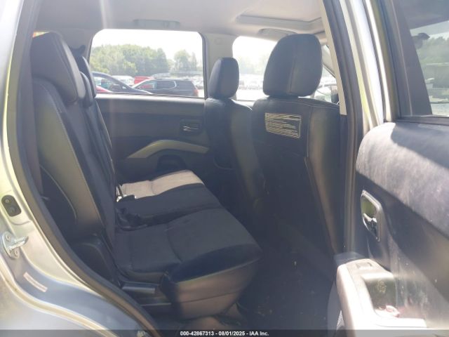 2010 MITSUBISHI OUTLANDER JA4JT3AWXAZ002796 Photo 7