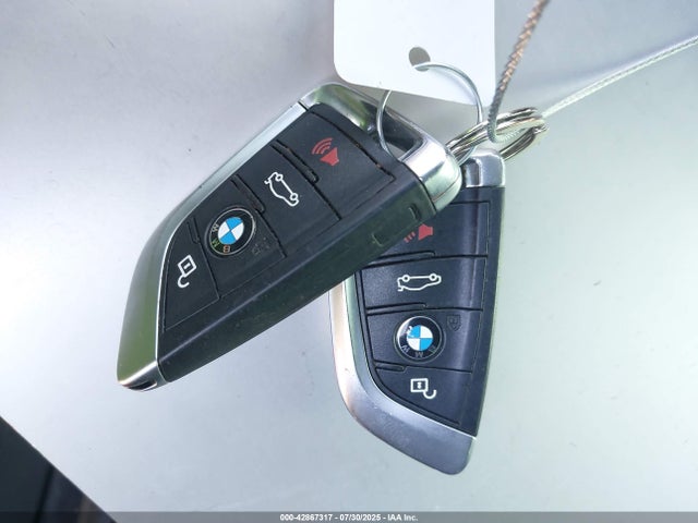 5UXKR2C59G0R72173 BMW 2016