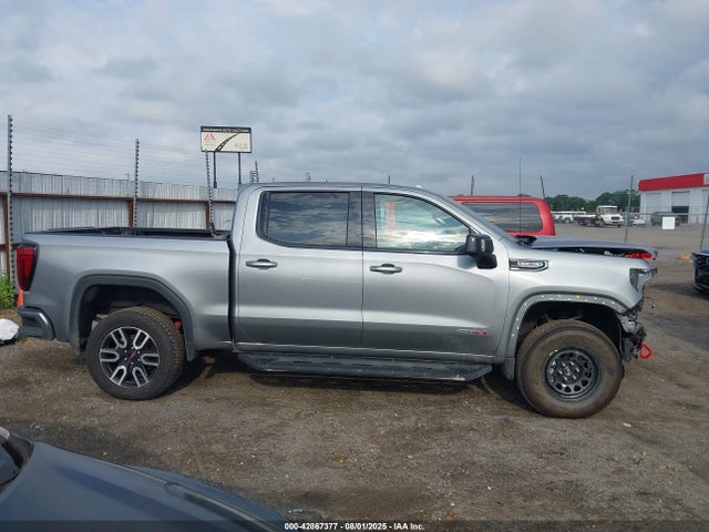 3GTUUEEL0SG177989 GMC l87