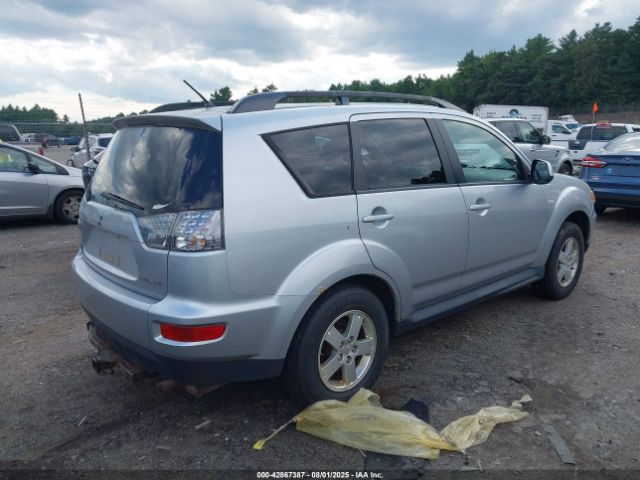 2010 MITSUBISHI OUTLANDER JA4AT2AW2AZ014208 Photo 3