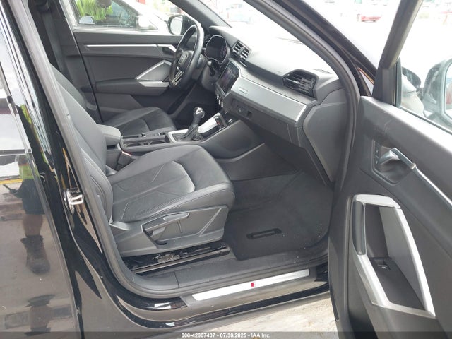 2020 AUDI Q3 WA1DECF35L1026818 Photo 4