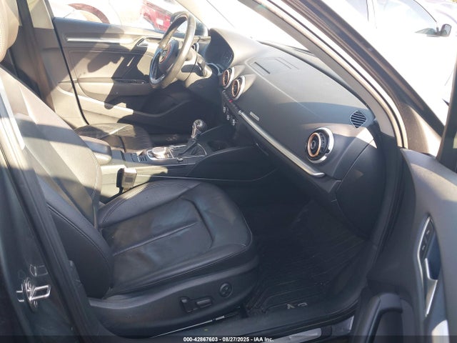 2016 AUDI A3 WAUJ8GFF4G1016530 Photo 4