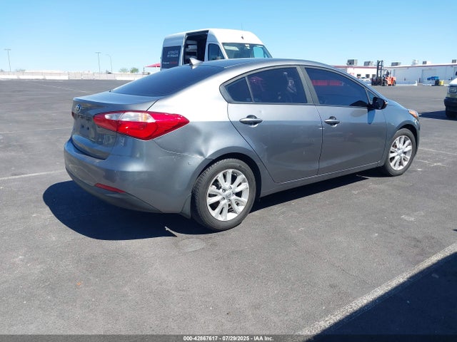 KNAFX4A63G5590012 KIA mpi nu