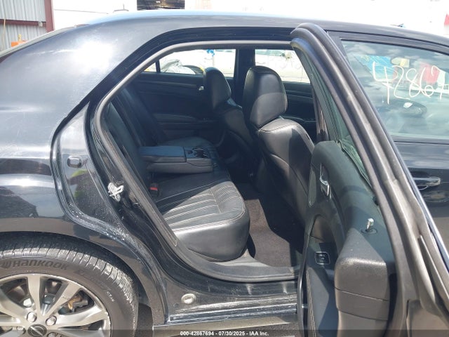 Chrysler 300 2014 2C3CCAGG1EH229243 Image 8