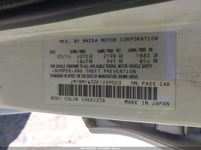 JM1BM1W30E1209020 Mazda py