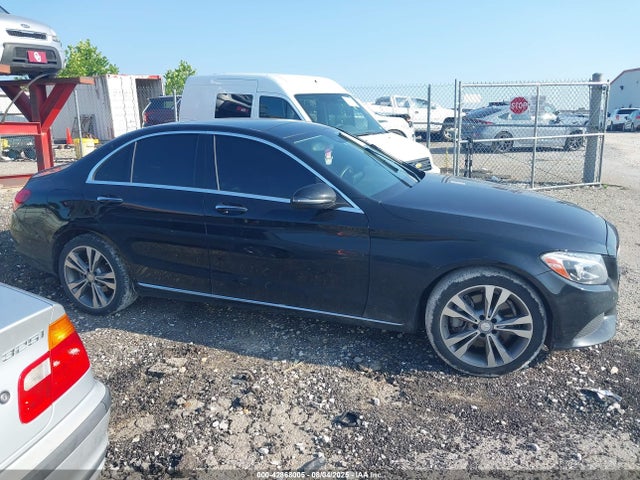 WDDWF4KB2HR259410 Mercedes-Benz C 300 4matic/luxury 4matic/sport 4matic