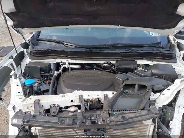 Honda j35y6 2022 5FNYF8H01NB008444 Image 10