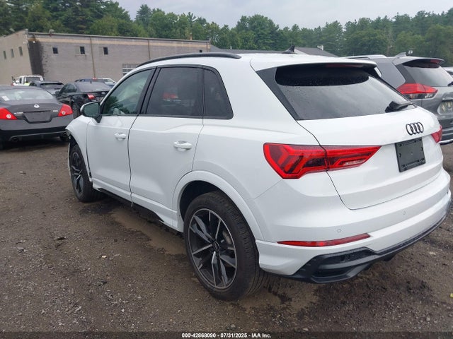 2021 AUDI Q3 WA1DECF36M1132728 Photo 2
