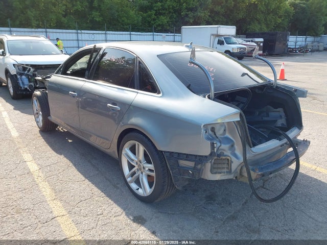 2010 AUDI S4 WAUBGAFL9AA087241 Photo 2