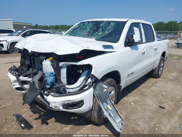 42868120 :رقم المزاد ، 1C6RRFFG5NN482602 vin ، 2022 Ram 1500 Big Horn  4x4 5'7 Box مزاد بيع