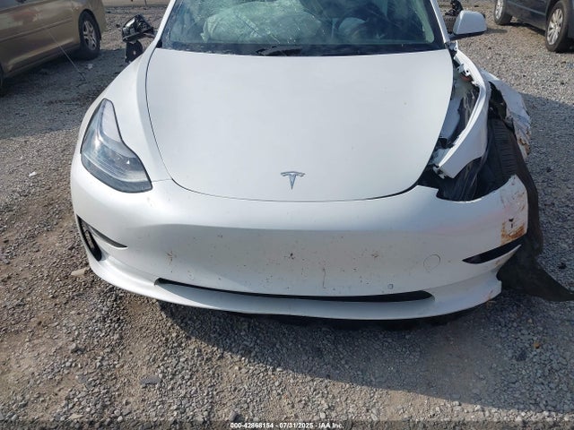 2022 TESLA MODEL 3 5YJ3E1EB6NF162254 Photo 9