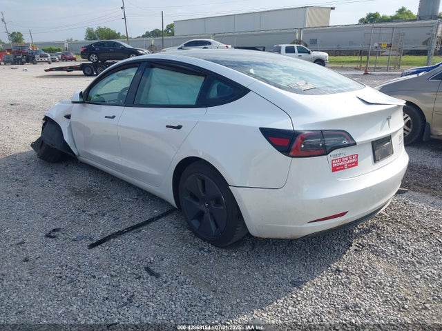 2022 TESLA MODEL 3 5YJ3E1EB6NF162254 Photo 2