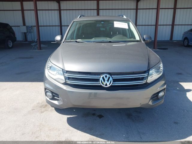 2016 VOLKSWAGEN TIGUAN WVGAV7AXXGW529145 Photo 5
