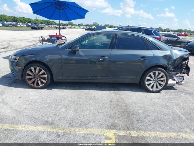 2017 AUDI A4 WAUGMAF4XHN045803 Photo 5