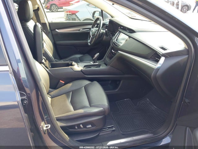 2019 CADILLAC XT5 1GYKNFRS2KZ243626 Photo 4