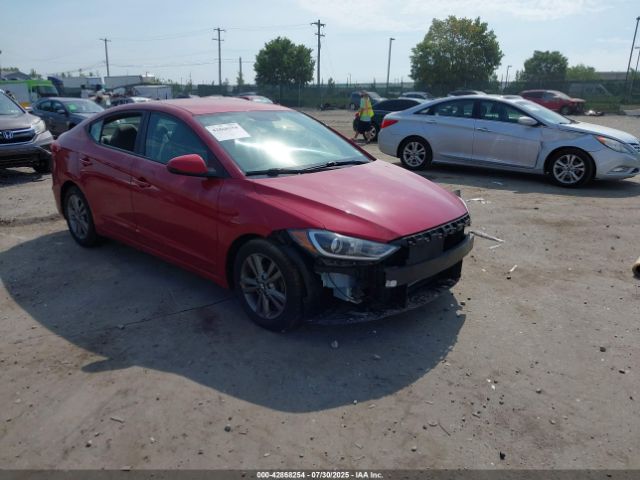 2017 HYUNDAI ELANTRA 5NPD84LF2HH174068