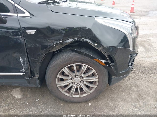 2017 CADILLAC XT5 1GYKNBRS7HZ312604 Photo 5