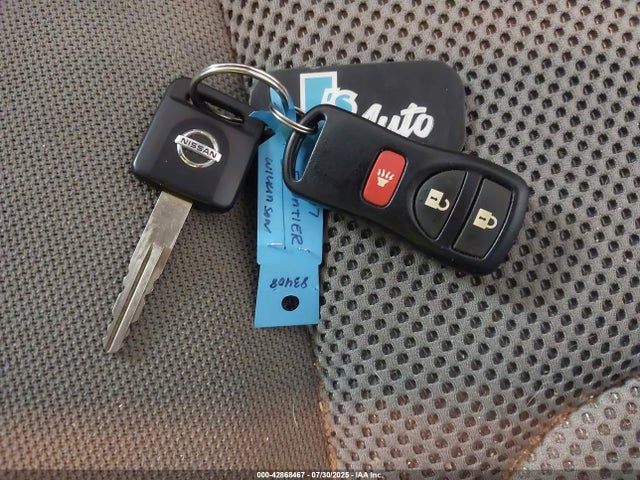 1N6DD0EV8HN777189 Nissan 2017