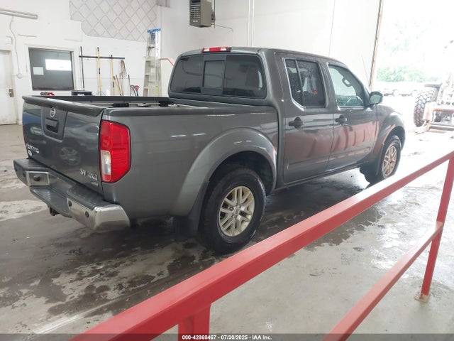 1N6DD0EV8HN777189 Nissan 2017