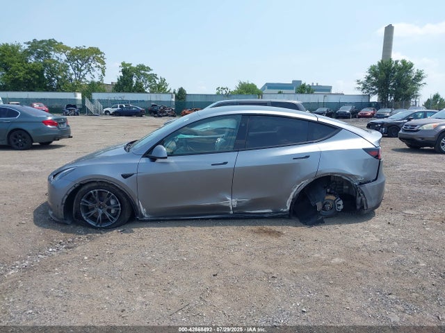 7SAYGDEEXSF291365 Tesla 2025