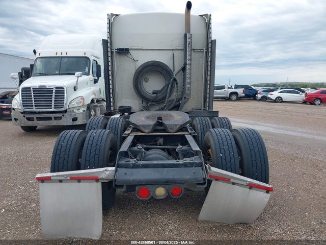 Продажа на аукционе авто 2012 Kenworth Construction T660, vin: 1XKAD49X8CJ325546, номер лота: 42868501