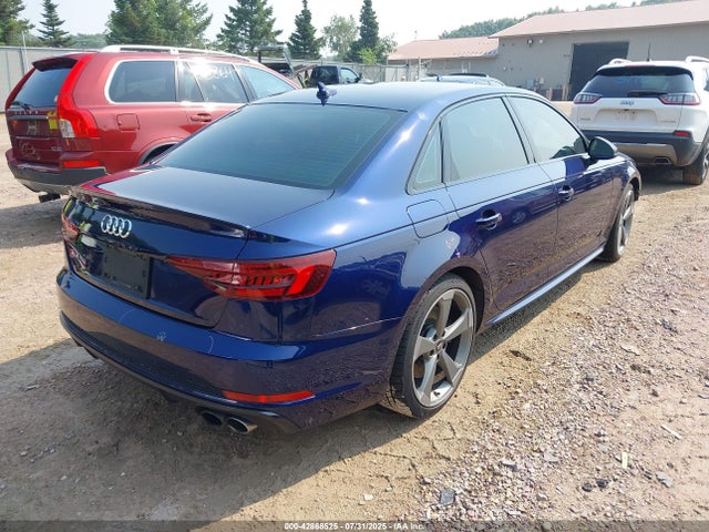 2019 AUDI S4 WAUB4AF42KA068288 Photo 3