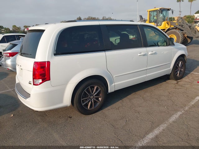 Dodge 2017 2017 2C4RDGCG2HR678473 Image 4