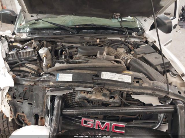 1999 GMC JIMMY 1GKDT13W4X2541943 Photo 9
