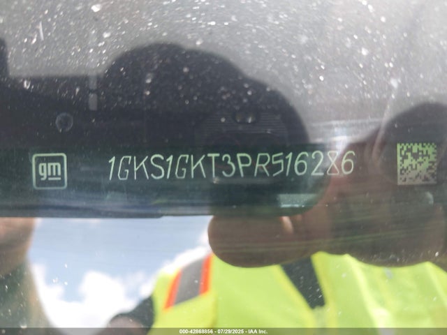 1GKS1GKT3PR516286 GMC lm2