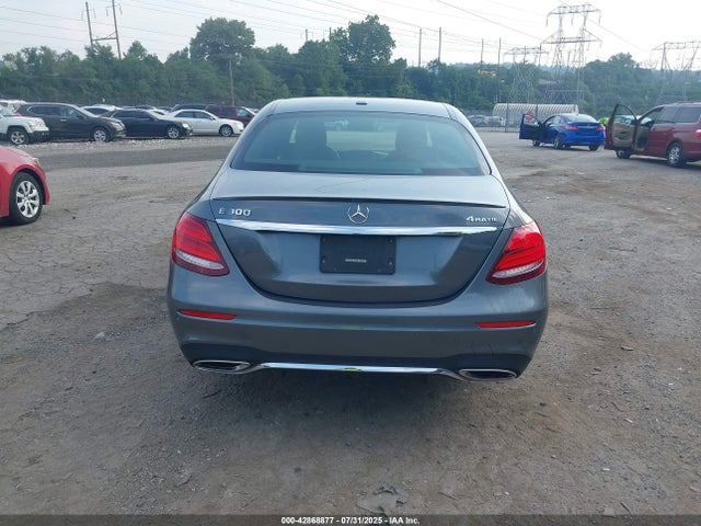 WDDZF4KB1KA643178 Mercedes-Benz m274