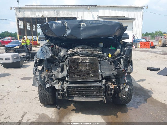 Продаж на аукціоні авто 2018 Ram 2500 Laramie  4x4 6'4 Box, vin: 3C6UR5NL7JG190522, номер лоту: 42868894