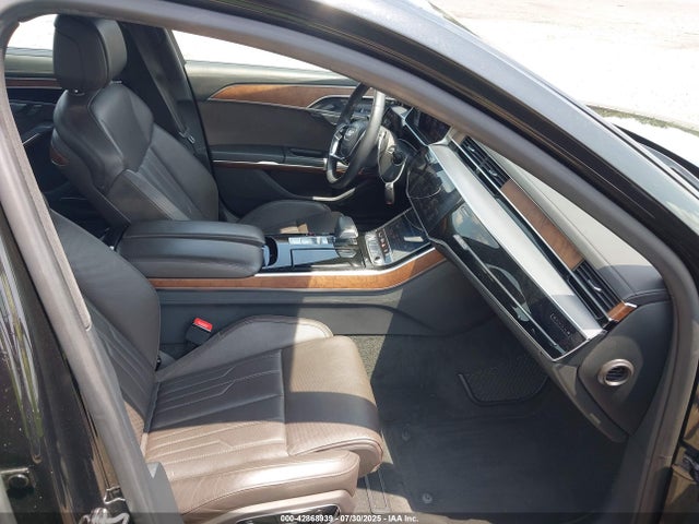 42868939 :رقم المزاد ، WAU8DAF80KN015191 vin ، 2019 Audi A8 L 55 مزاد بيع