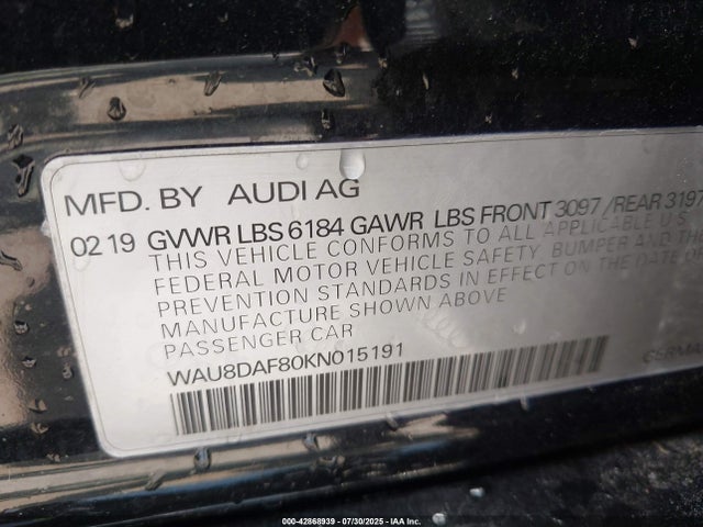 42868939 :رقم المزاد ، WAU8DAF80KN015191 vin ، 2019 Audi A8 L 55 مزاد بيع