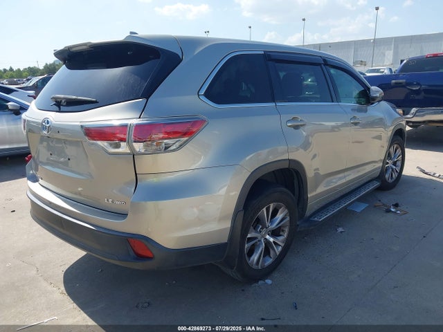 Toyota Highlander Le Plus V6 2015 5TDBKRFH9FS163594 Image 4