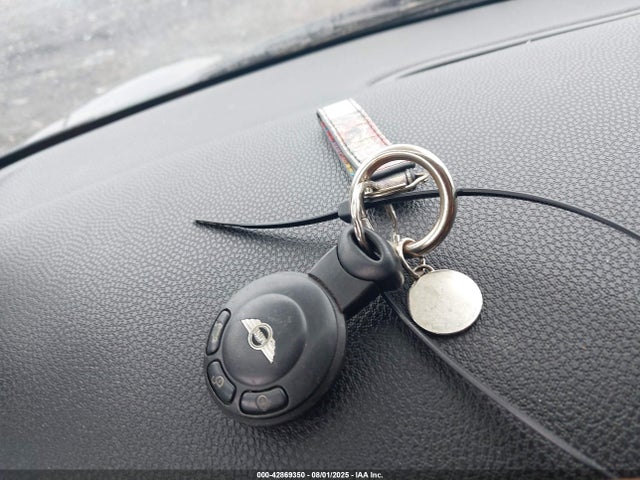 2009 MINI COOPER S CLUBMAN WMWMM33569TP89990 Photo 10