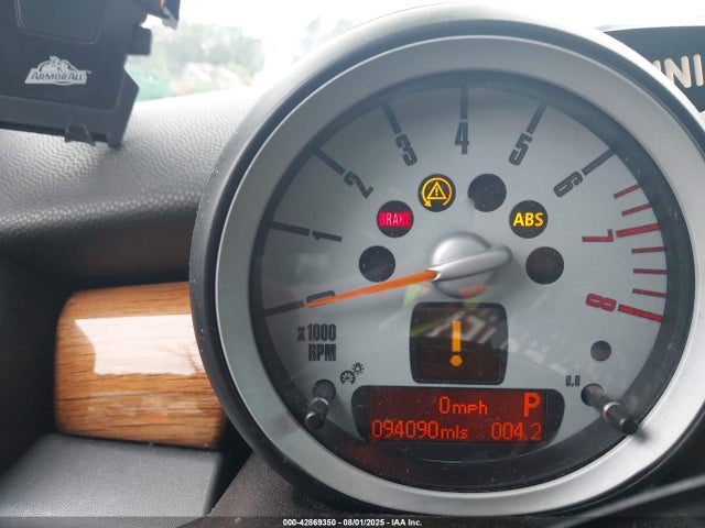 2009 MINI COOPER S CLUBMAN WMWMM33569TP89990 Photo 6