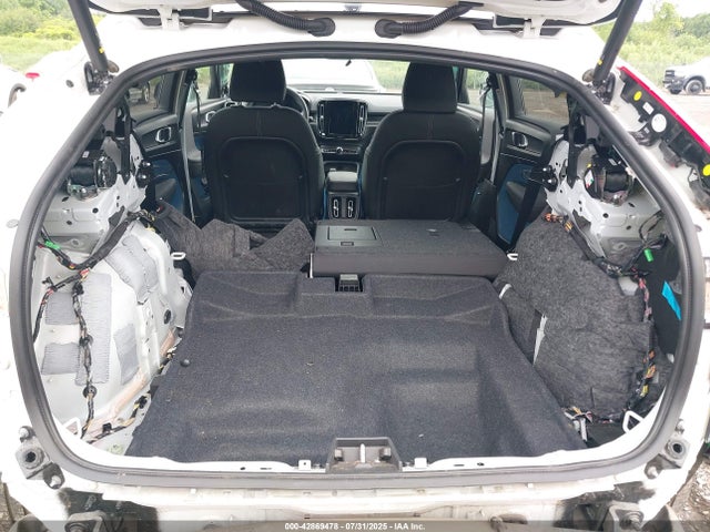 Volvo e400v6 2023 YV4ED3GL8P2065802 Image 21