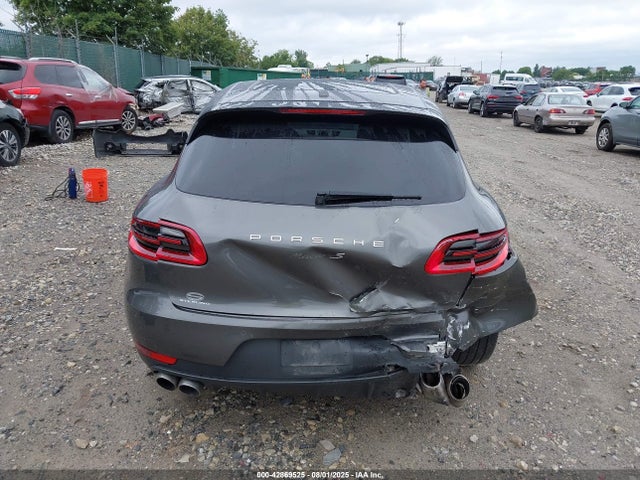 Porsche Macan 2016 WP1AB2A5XGLB58843 Image 16