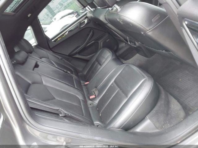 2016 PORSCHE MACAN WP1AB2A5XGLB58843 Photo 7