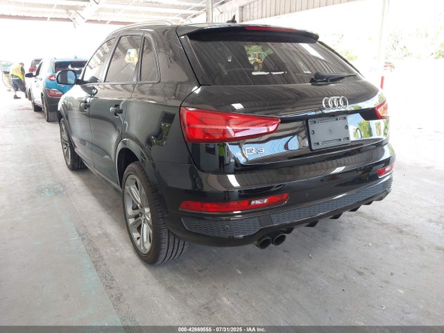 2018 AUDI Q3 WA1BCCFS5JR021220 Photo 2